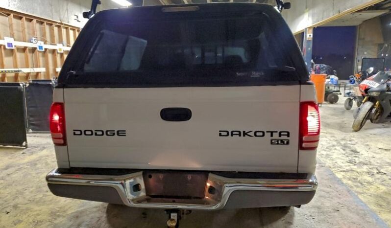 
								2004 Dodge Dakota full									