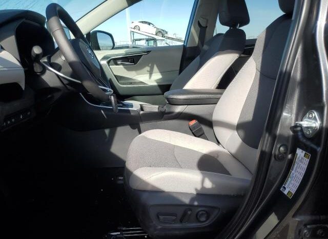 
								2024 Toyota Rav4 full									