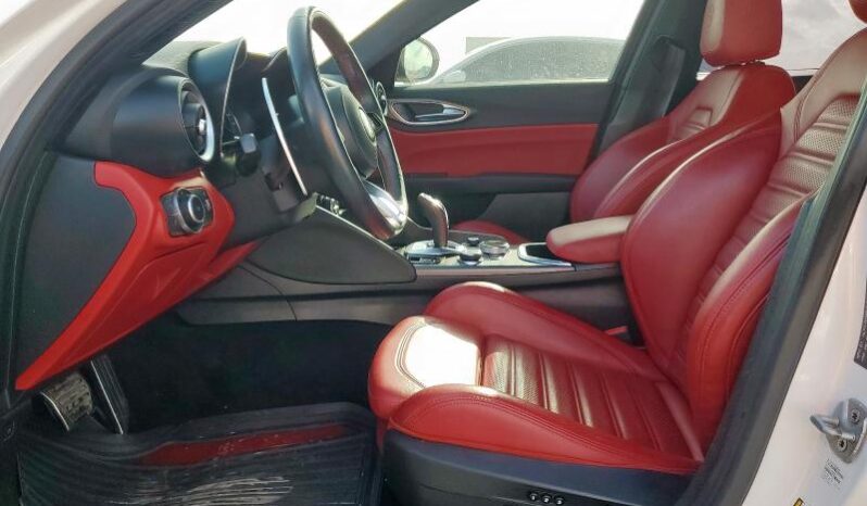 
								2020 Alfa romeo Giulia full									