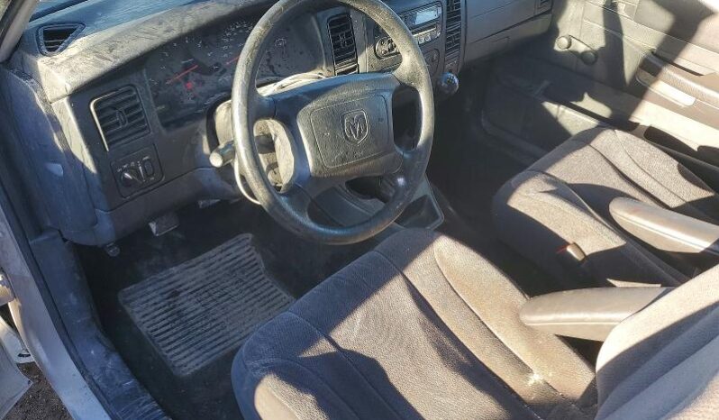 
								2004 Dodge Dakota full									