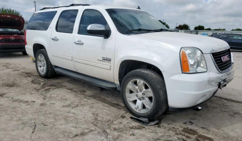 
								2013 Gmc Yukon full									
