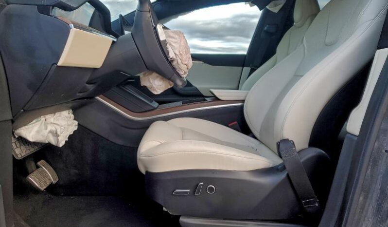 
								2022 Tesla Model x full									