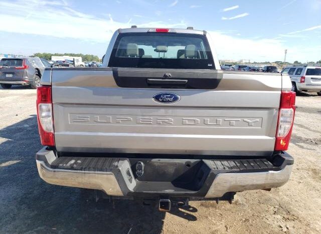 
								2020 Ford F250 super full									
