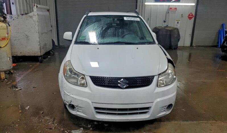
								2012 Suzuki Sx4 full									