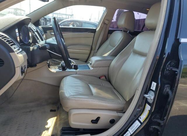 
								2014 Chrysler 300 full									