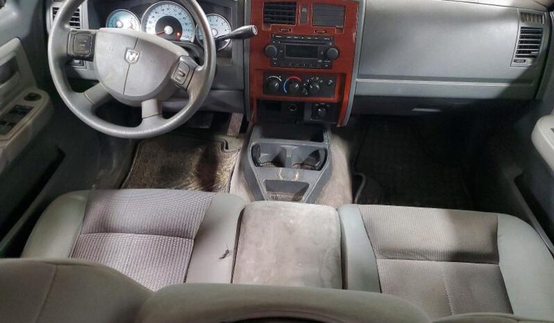 
								2005 Dodge Dakota full									