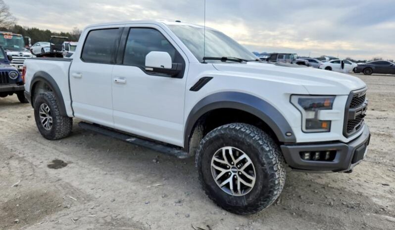 
								2018 Ford F150 full									