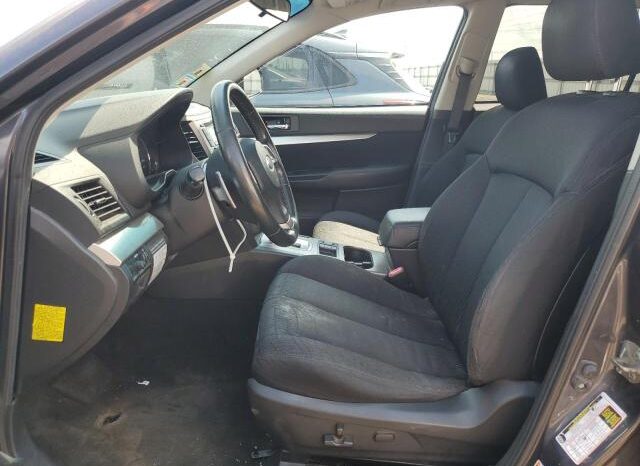 
								2012 Subaru Outback 2. full									
