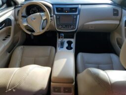 
										2017 Nissan Altima 2.5 full									