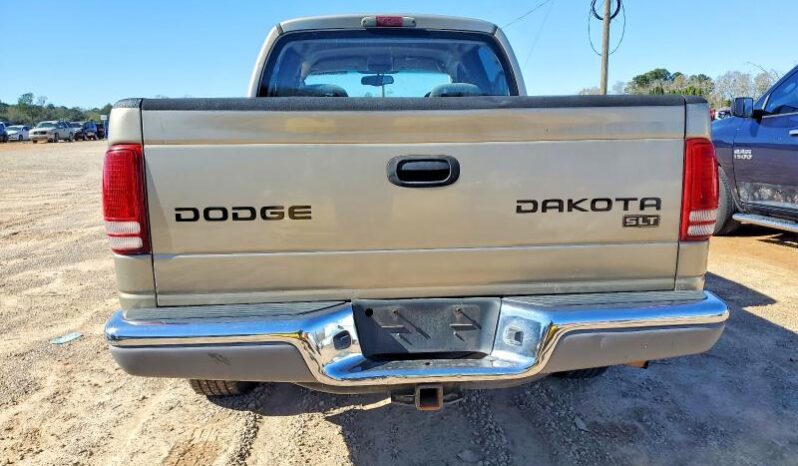 
								2004 Dodge Dakota full									