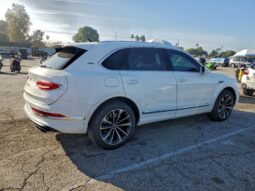 
										2022 Bentley Bentayga full									