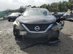 
										2017 Nissan Altima 2.5 full									