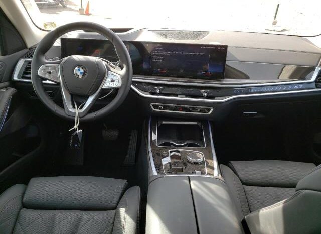 
								2023 BMW X7 full									