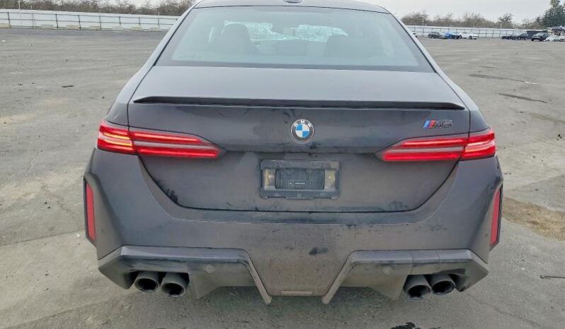
								2025 BMW M5 full									