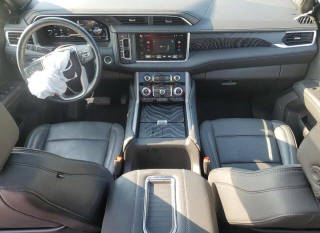
								2024 Gmc Yukon full									