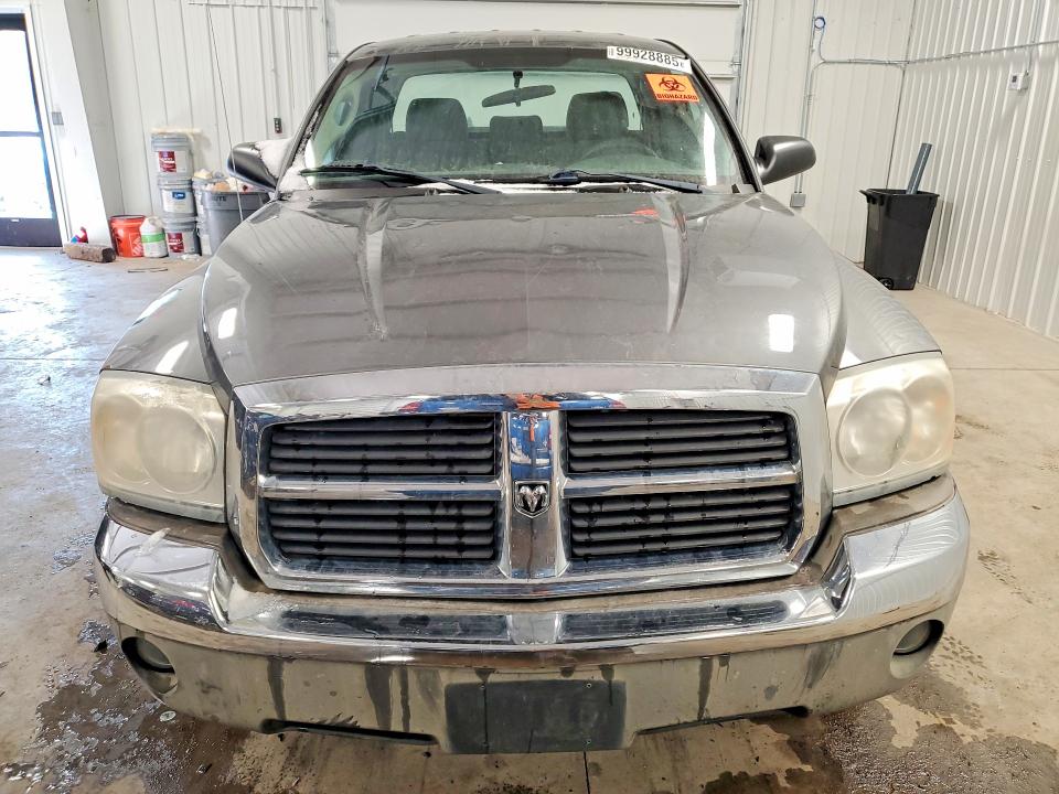 2005 Dodge Dakota