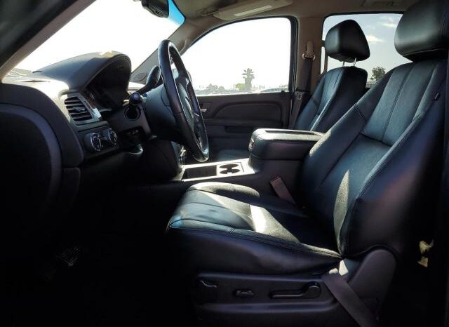 
								2013 Gmc Yukon full									