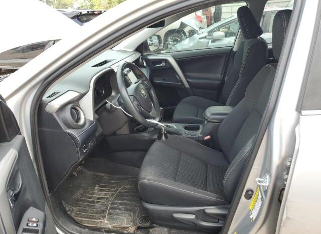 
								2018 Toyota Rav4 full									