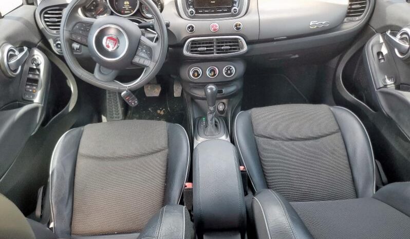 
								2016 Fiat 500 full									