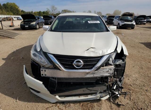 
								2016 Nissan Altima 2.5 full									