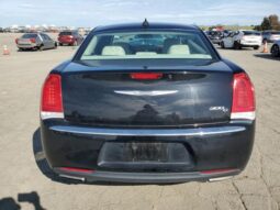 
										2015 Chrysler 300 full									