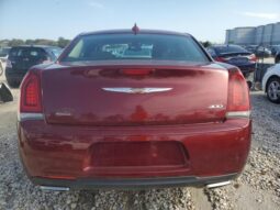 
										2019 Chrysler 300 full									