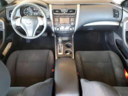 
										2015 Nissan Altima 2.5 full									