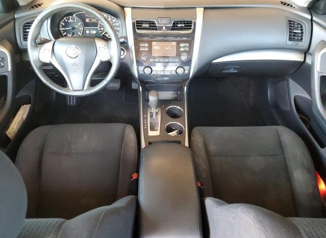 
								2015 Nissan Altima 2.5 full									