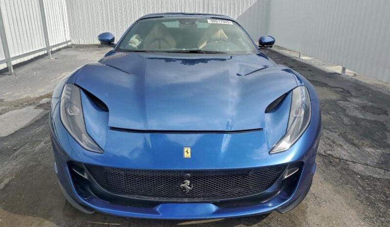 
								2021 Ferrari 812 superfast full									