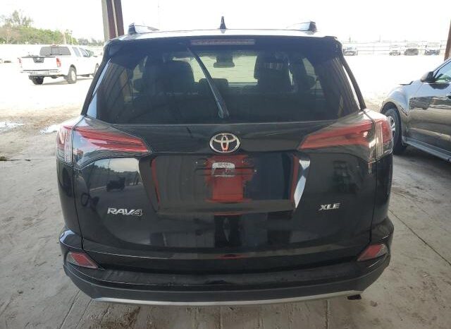 
								2018 Toyota Rav4 full									