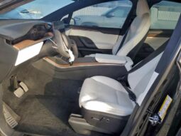 
										2022 Tesla Model x full									