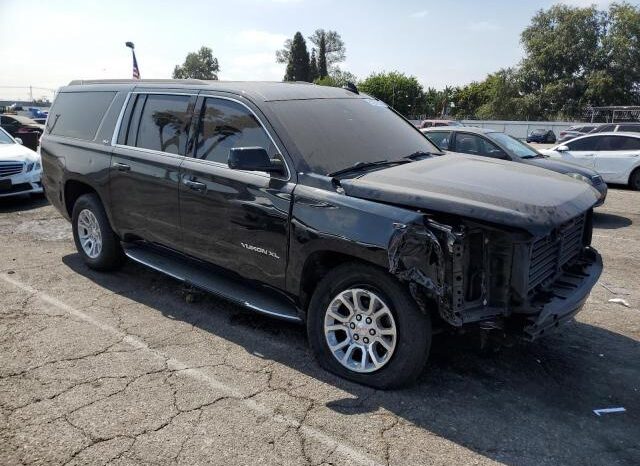 
								2020 Gmc Yukon full									