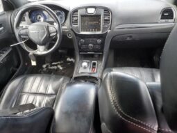 
										2015 Chrysler 300 full									