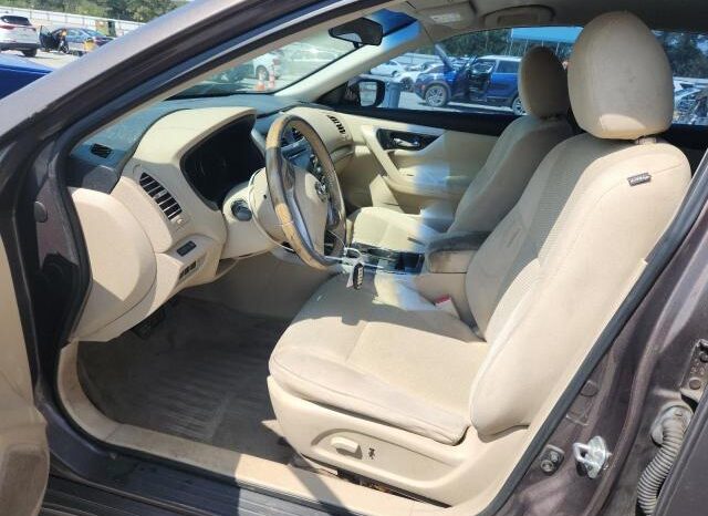 
								2014 Nissan Altima 2.5 full									