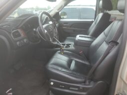 
										2013 Gmc Yukon full									