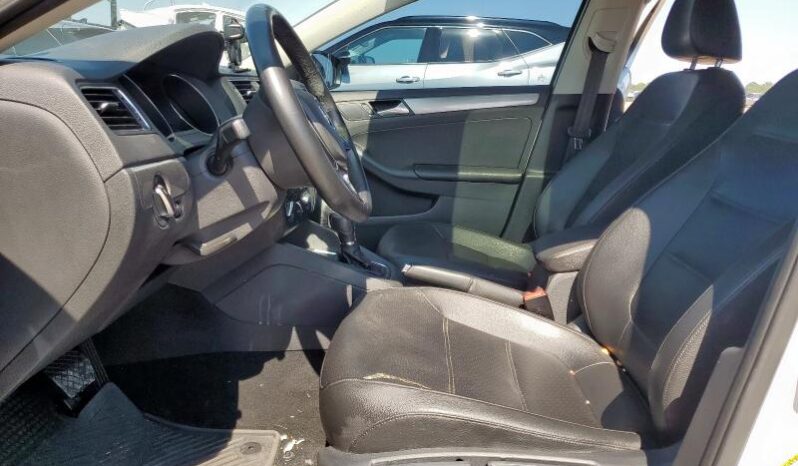 
								2017 Volkswagen Jetta se full									