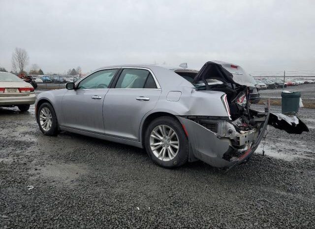 
								2016 Chrysler 300 full									