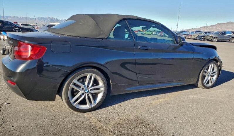 
								2016 BMW 2 series full									