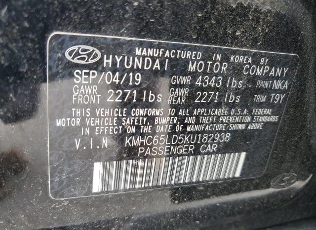 
								Hyundai IONIQ full									