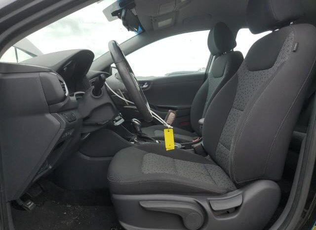 
								Hyundai IONIQ full									