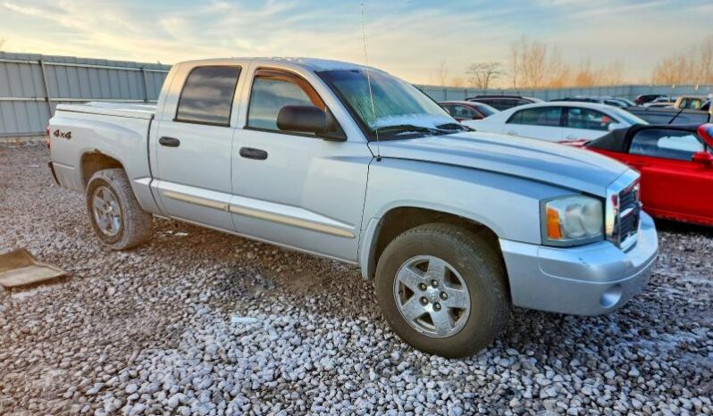 
								2005 Dodge Dakota full									