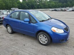 
										2013 Suzuki Sx4 full									