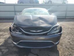 
										2016 Chrysler 200 lx full									
