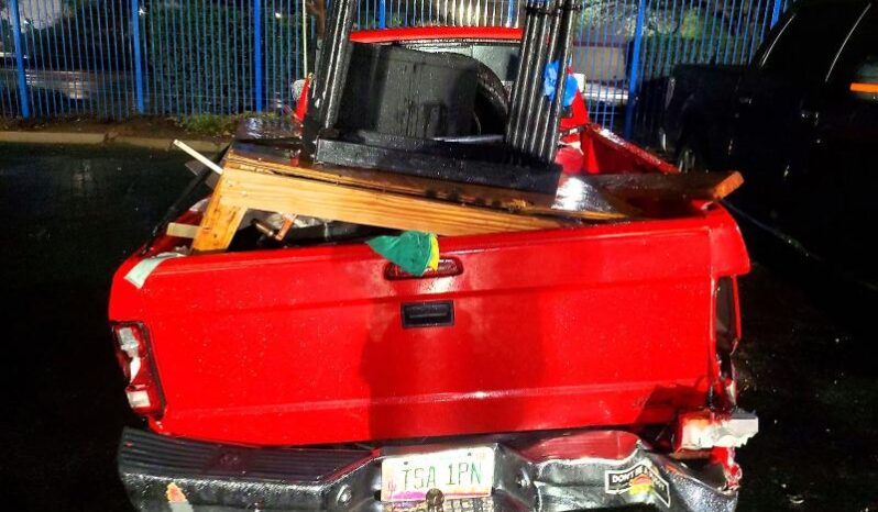 
								1994 Dodge Dakota full									
