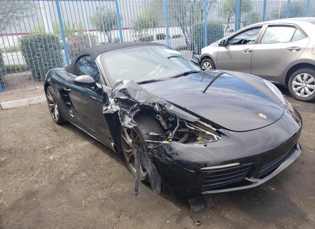 
								2021 Porsche Boxster full									
