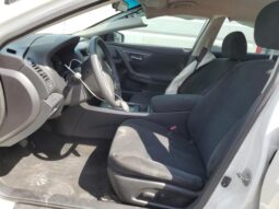 
										2015 Nissan Altima 2.5 full									