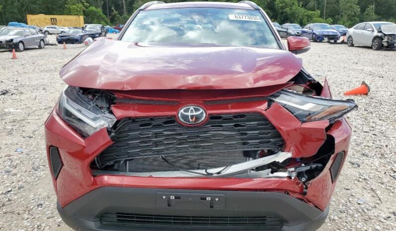 
								2025 Toyota Rav4 full									