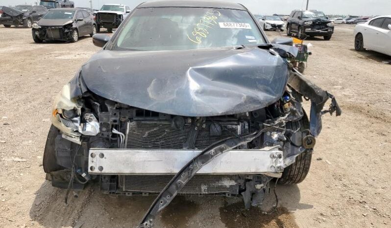 
								2013 Nissan Altima 2.5 full									