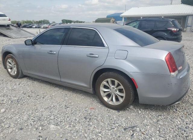 
								2015 Chrysler 300 full									