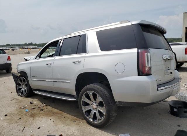 
								2017 Gmc Yukon full									